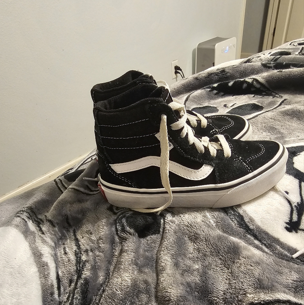 Kids Van's
